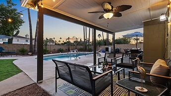 Modern and Stylish Remodeled 4 Bdrm w/ HTD Pool!