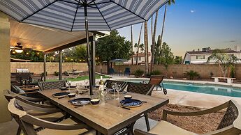 Modern and Stylish Remodeled 4 Bdrm w/ HTD Pool!