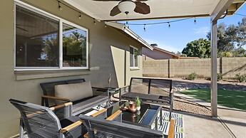 Modern and Stylish Remodeled 4 Bdrm w/ HTD Pool!