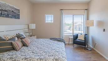 Stylish Cave Creek 3 Bdrm Vacation Home!