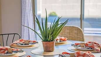 Stylish Cave Creek 3 Bdrm Vacation Home!