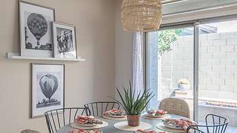 Stylish Cave Creek 3 Bdrm Vacation Home!