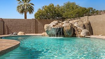Luxe Central Scottsdale 4 Bdrm w/ Backyard Oasis!