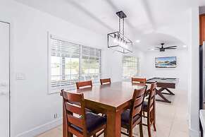 NEW 7bdrm-4ba Million+ Estate W/amazing Amenities