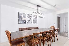 NEW 7bdrm-4ba Million+ Estate W/amazing Amenities