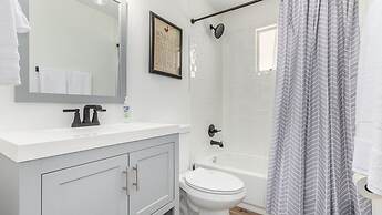 NEW 7bdrm-4ba Million+ Estate W/amazing Amenities