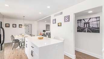 NEW 7bdrm-4ba Million+ Estate W/amazing Amenities