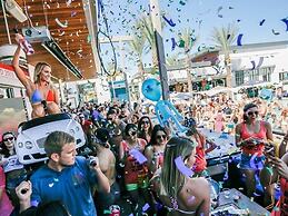 NEW 7bdrm-4ba Million+ Estate W/amazing Amenities