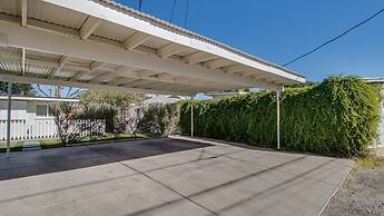 Cozy Arcadia Hideaway W/charm & Style!