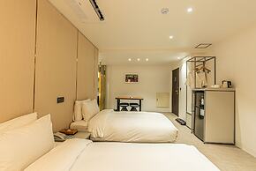 Hotel The Grang Seogwipo