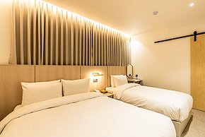 Hotel The Grang Seogwipo