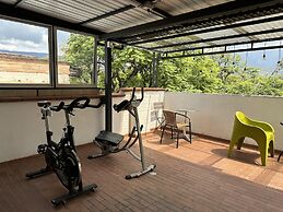 Laureles Guest House - LGH Hotel