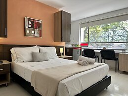 Laureles Guest House - LGH Hotel