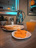 Laureles Guest House - LGH Hotel