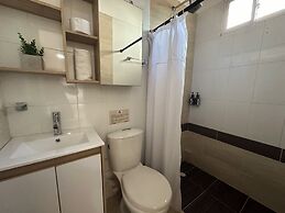 Laureles Guest House - LGH Hotel