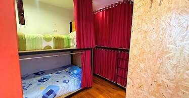 MAGIC PACKER HOSTEL