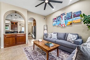 Luxury Lookout Canyon 5 Bdrm Stunner W/htd Pool!