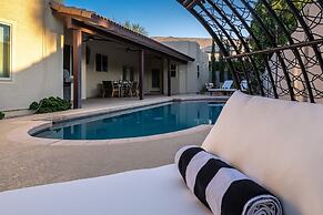 Luxury Lookout Canyon 5 Bdrm Stunner W/htd Pool!