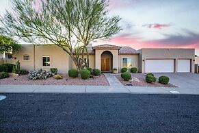 Luxury Lookout Canyon 5 Bdrm Stunner W/htd Pool!