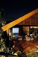 Deep Roots Dive & Yoga Resort