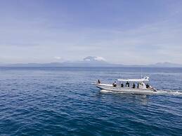 Deep Roots Dive & Yoga Resort