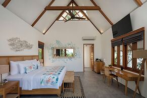 Deep Roots Dive & Yoga Resort