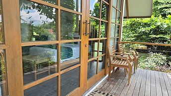 Deep Roots Dive & Yoga Resort