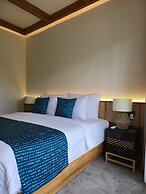 Deep Roots Dive & Yoga Resort