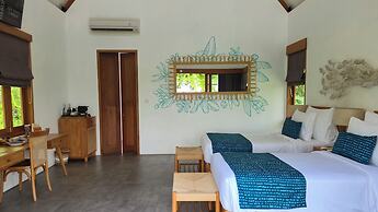 Deep Roots Dive & Yoga Resort