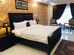 Royaute Luxury Hotel Sialkot