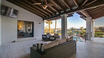 Spectacular Fountain Hills 5 Bdrm W/pool and Views