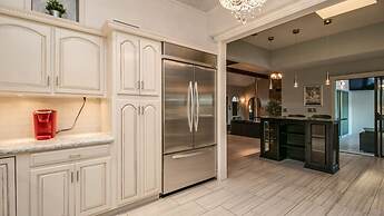 Spectacular Fountain Hills 5 Bdrm W/pool and Views