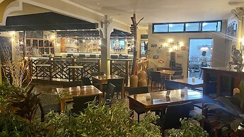 Alona's Coral Garden Resort