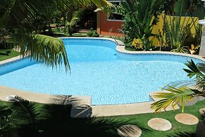 Alona's Coral Garden Resort