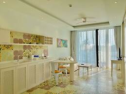 Moodhoian Riverside Resort & Spa