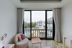 Moodhoian Riverside Resort & Spa