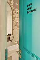 Moodhoian Riverside Resort & Spa