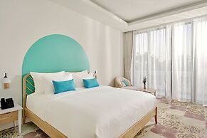 Moodhoian Riverside Resort & Spa