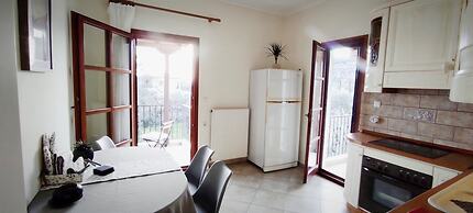 Gorgeous 3 bedrooms Apartment in Pilio