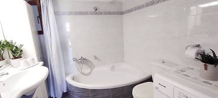 Gorgeous 3 bedrooms Apartment in Pilio