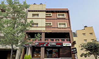 Treebo Three Street Inn