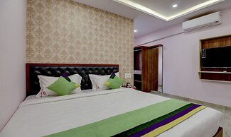 Treebo Three Street Inn