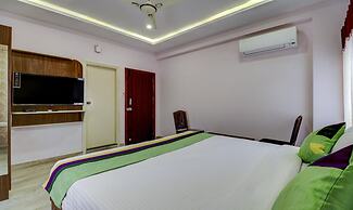 Treebo Three Street Inn