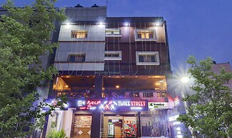 Treebo Three Street Inn