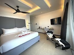 Epic Suites Bohol - Adults Only