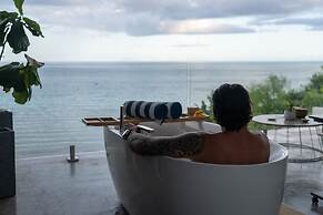 Epic Suites Bohol - Adults Only