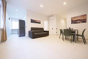 Via Niccolo Tommaseo 4 - Appartamento 1