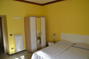 A1-GIRASOLE BED AND BREAKFAST