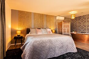 Desert Flower Boutique Hotel