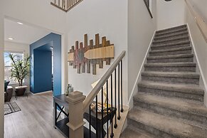 Modern & Stunning Home Near Breweries and Old Town!